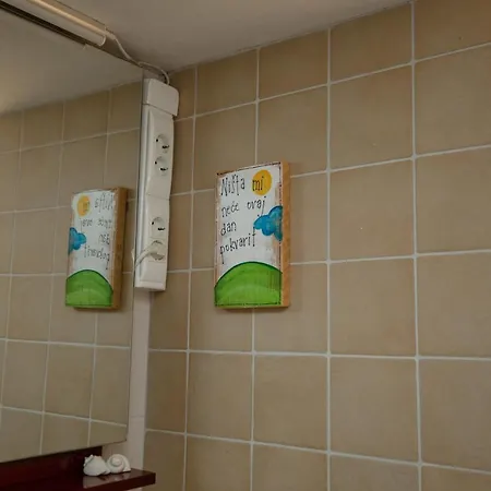Zdena Apartament *