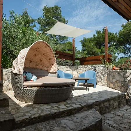 Zdena Apartament *