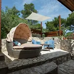 Zdena Apartament *