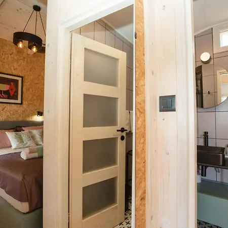 Zdena דירה Rogač